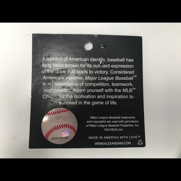ALEX & ANI - Boston Red Sox Bracelet Gold - Picture 4 of 4